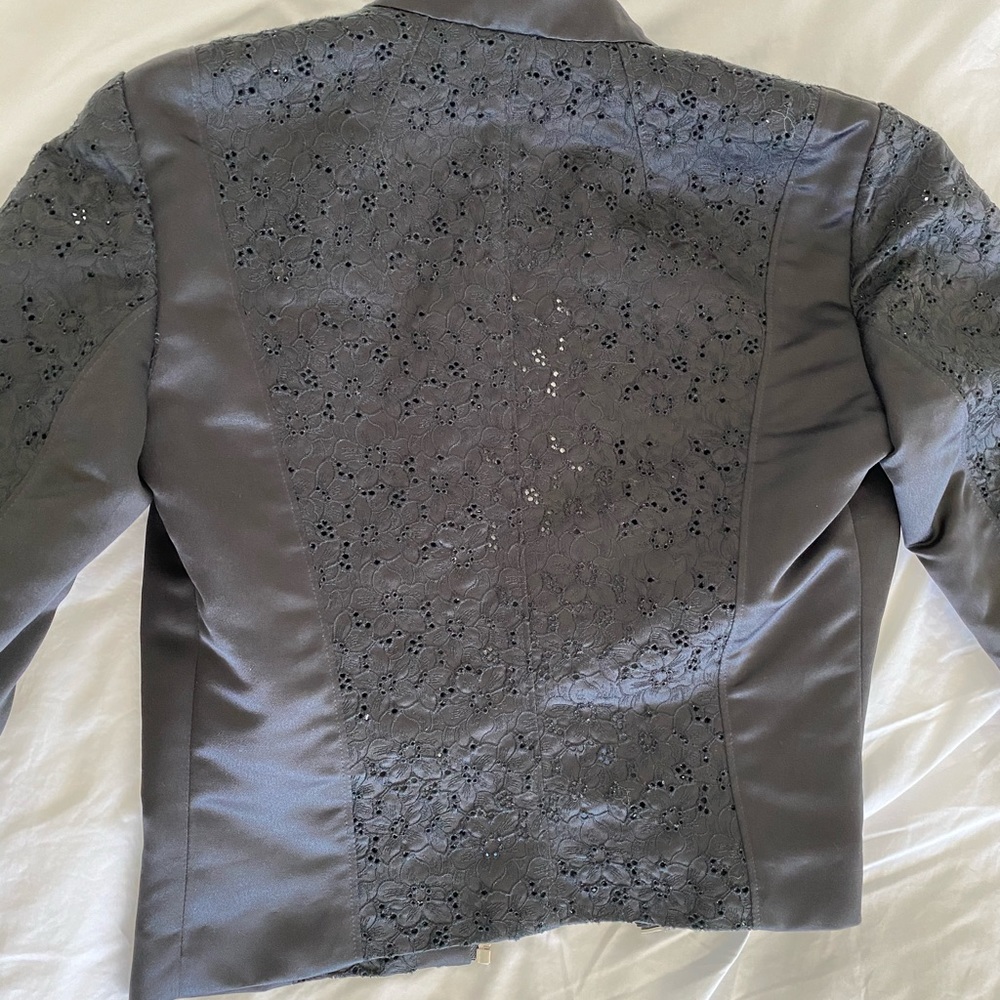 Jacket - Picture 5 of 7